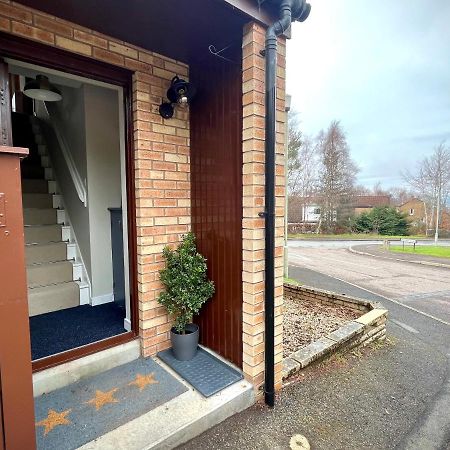 Comfortable, Modern Apartment With Parking. Inverness. Exterior foto